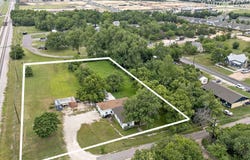 103 E Willis St, Leander, TX 78641