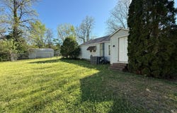 813 Eaton St, Corning, AR 72422