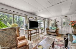360 E Gepford Parkway, Sun Valley, NV 89433