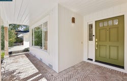 49 Corliss Dr, Moraga, CA 94556