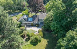 11 Wheeler Place E, West Nyack, NY 10994
