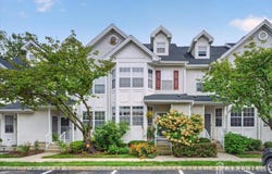1008 Blossom Circle, South Brunswick, NJ 08810