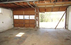60 S Bridge Rd, Prosperity, PA 15329