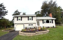 19 Winthrop Boulevard, Cromwell, CT 06416