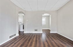 60 Wyandotte Avenue, Buffalo, NY 14207
