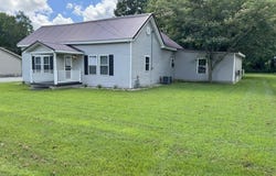 138 Mortons St, Mortons Gap, KY 42440