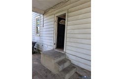 318 E Westover Avenue, Colonial Heights, VA 23834