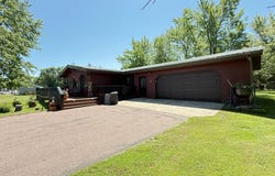 244 W Christenson Avenue, Appleton, MN 56208