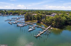 1102 BACK CREEK Loop, SOLOMONS, MD 20688