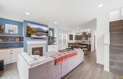 859 S 23RD Ave, Cornelius, OR 97113