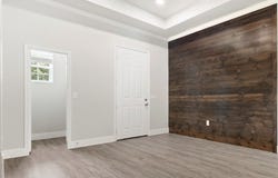 804 S 4th Street, Bonham, TX 75418