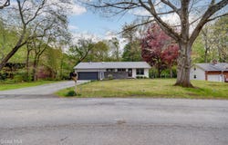 129 Okara Drive, Schenectady, NY 12303