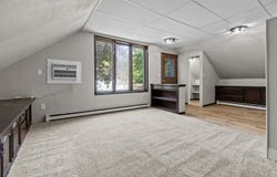 1903 E APPLE CREEK Road, APPLETON, WI 54913