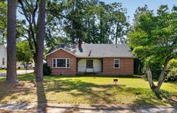 502 May Street, St. George, SC 29477