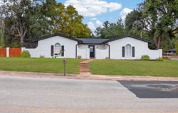 1200 Slaydon St, Henderson, TX 75654