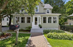 9 Crane Ave, Maynard, MA 01754