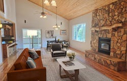 14274 Regina Way, Cobb, CA 95426