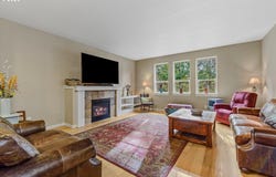 216 NW 24TH St, BattleGround, WA 98604