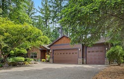24620 E Bright Ave, Welches, OR 97067