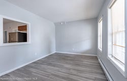 102 Henry Street, Kingston, NY 12401