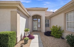 9211 SE 130TH Loop, SUMMERFIELD, FL 34491
