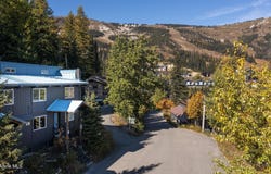 226 Mogul Hill Rd, Sandpoint, ID 83864