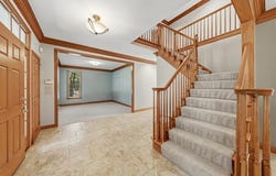 706 Audubon Dr, Marshall, PA 16046