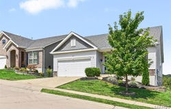 917 Meramec Grove Drive, Ballwin, MO 63021