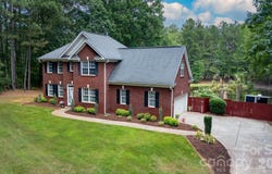 3009 Mamoth Oak Drive, Lancaster, SC 29720
