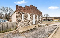 11303 E Truman Road, Independence, MO 64050