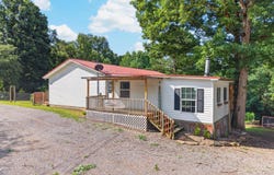 423 Dogwood Heights, Sneedville, TN 37869