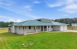 12598 Bell Road, Roby, MO 65557