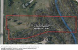 1436 Vine Ave, Riverside, IA 52327
