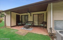 70 Overlook Way, Manalapan, NJ 07726