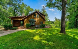 61519 Neaman Road, Constantine, MI 49042