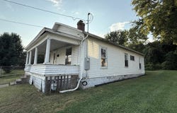 714 3rd Ave, Gallipolis, OH 45631