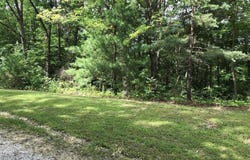 2 Hennessey Lane, Pacific, MO 63069