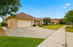 19600 Edgebrook Lane, Tinley Park, IL 60487