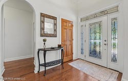 5562 E Diamondhead Drive, Diamondhead, MS 39525