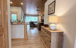 7402 FOREST DR, Minocqua, WI 54548