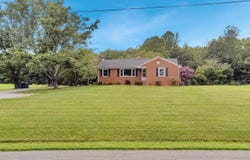 615 W CHAPEL DR, BUMPASS, VA 23024