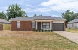 3514 W Olive Street, Rogers, AR 72756