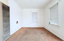 2531 C Street, Selma, CA 93662