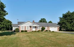 103 Meadow Ridge Drive, Troy, MO 63379