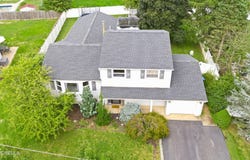 19 Barton Road, Old Bridge, NJ 08857