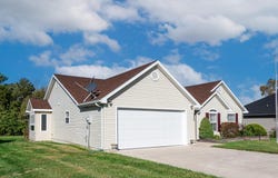 1805 Ronda, Moberly, MO 65270