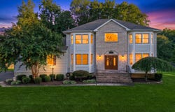 11 Camelot Drive, Monroe, NJ 08831