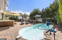42 N 20TH Street E, SURF CITY, NJ 08008