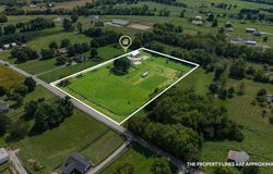 195 Locust Grove Road, Shelbyville, KY 40065