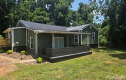 240 E Court Street, Rutherfordton, NC 28139